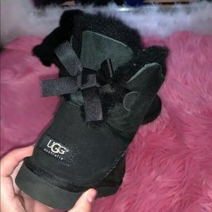 Bailey bow uggs